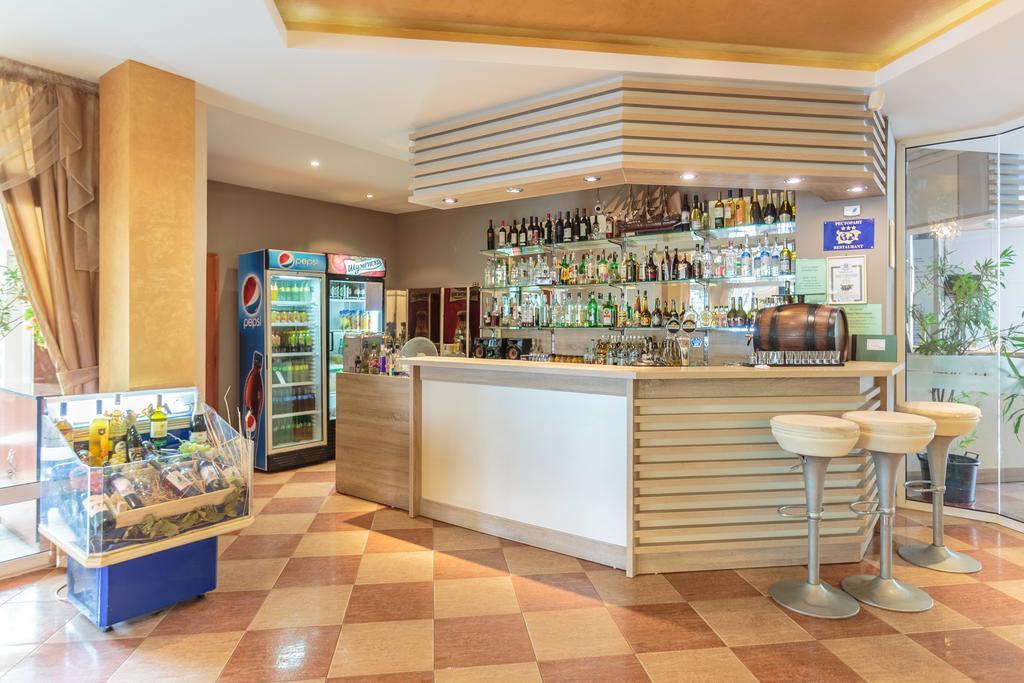 Flagman Hotel 索佐波尔 外观 照片